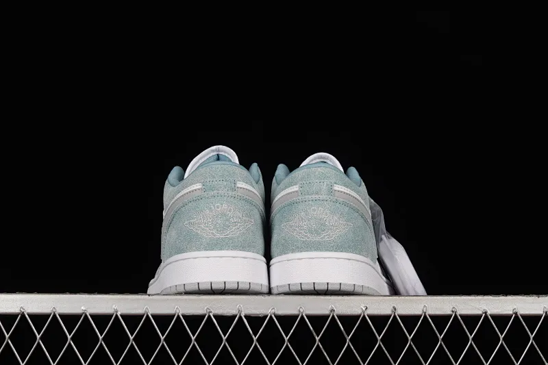 All categories Air Jordan Jordan series basketball shoes Air Jordan 1 Low Air Jordan 1 Low "New Emerald" AJ1 Joe 1 Emerald Blue Retro Basketball Shoes DN3705-301